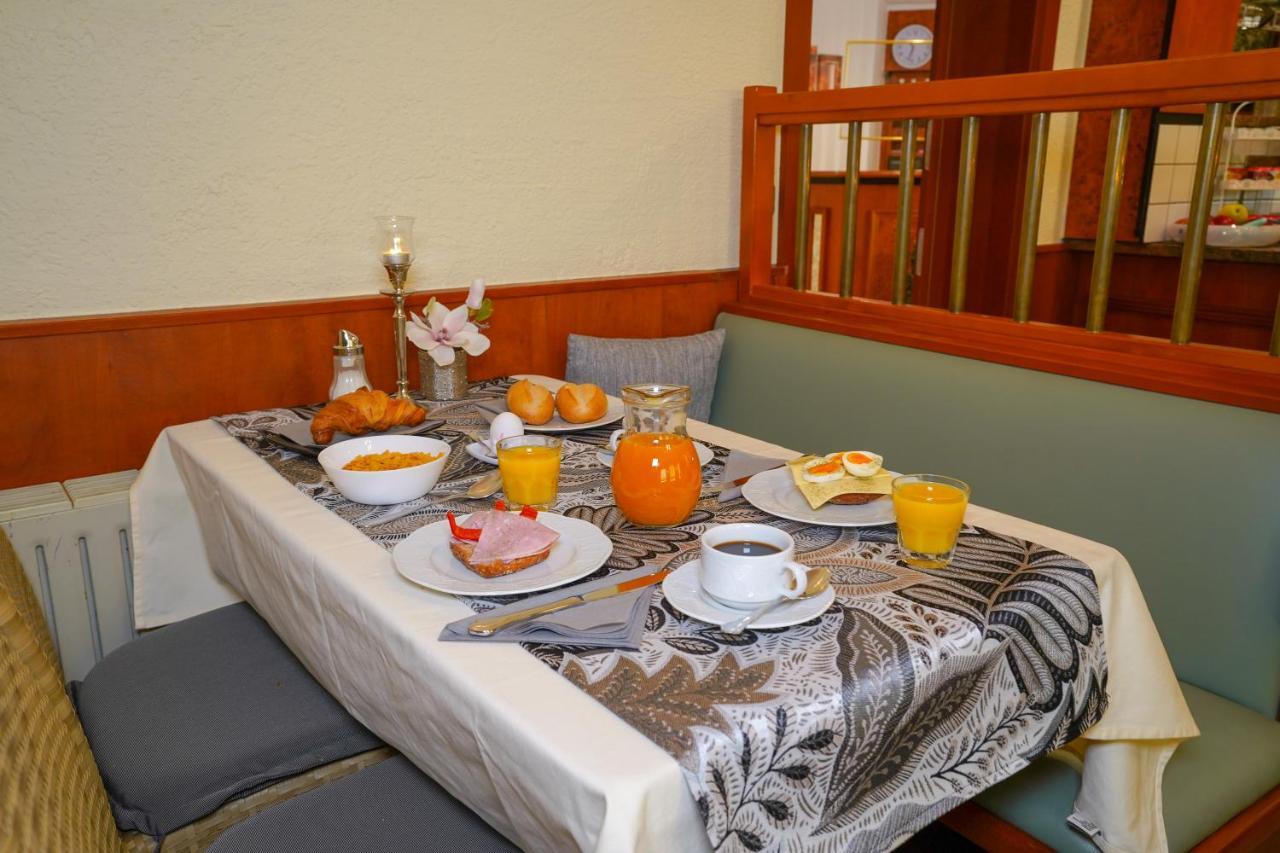 Gaestehaus Praesenzhof ベンスハイム エクステリア 写真